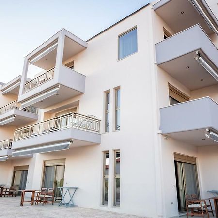 Royalty Suites Loft Nikiti  Exterior foto